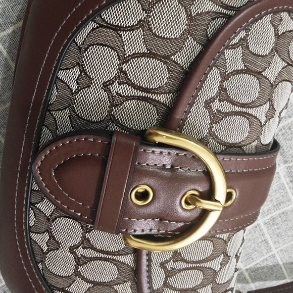 Coach Women's Handbag - Picture 3 of 11